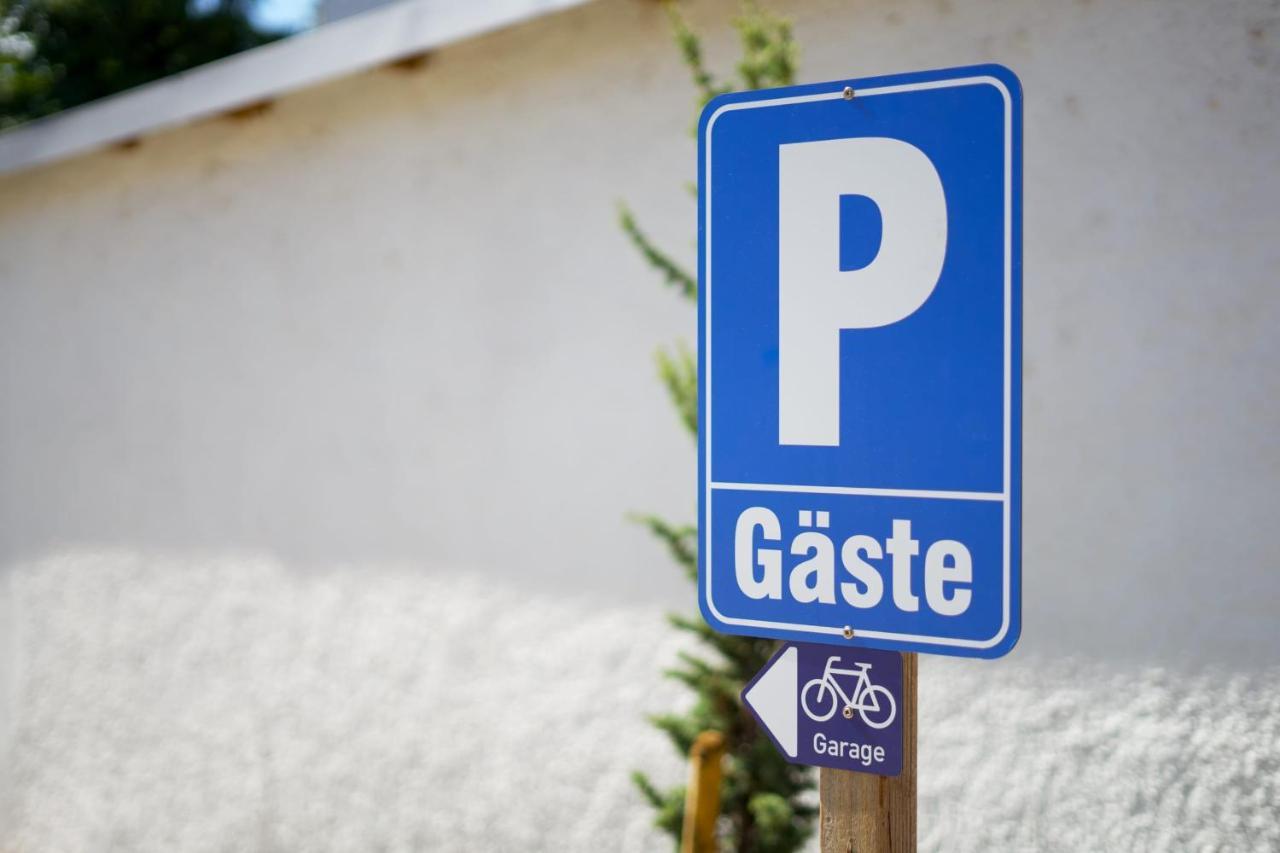 Gaestehaus Weingut Politschek Bad Friedrichshall Exterior photo